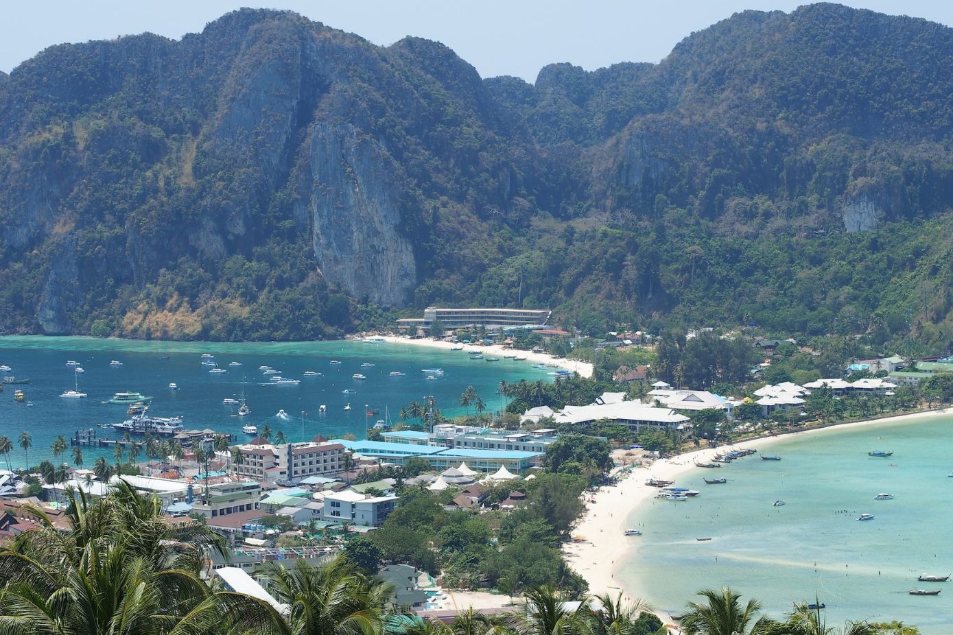 Top 10 best islands to visit in Thailand - Koh Phi Phi