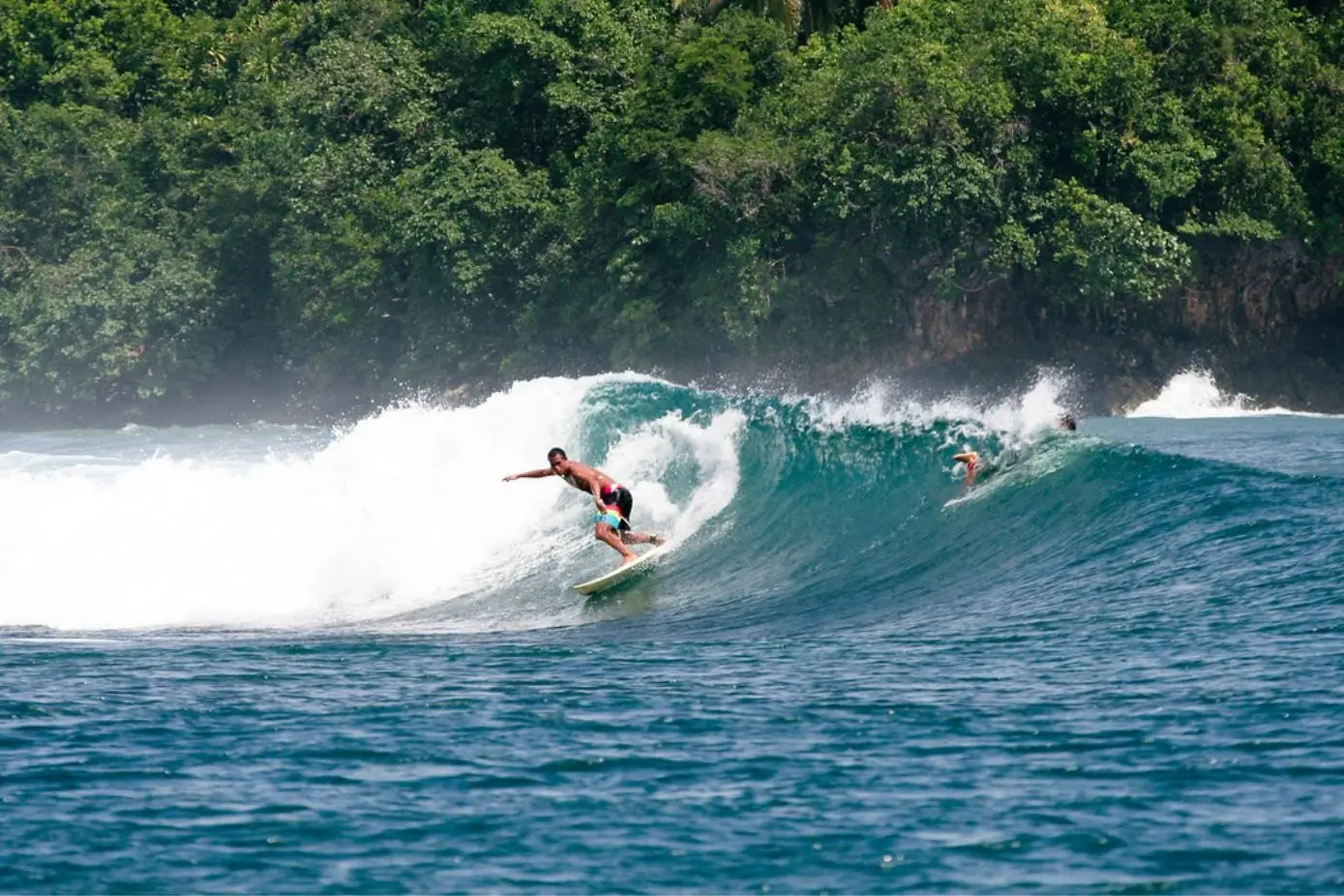 things to do in the philippines - surf in siargao